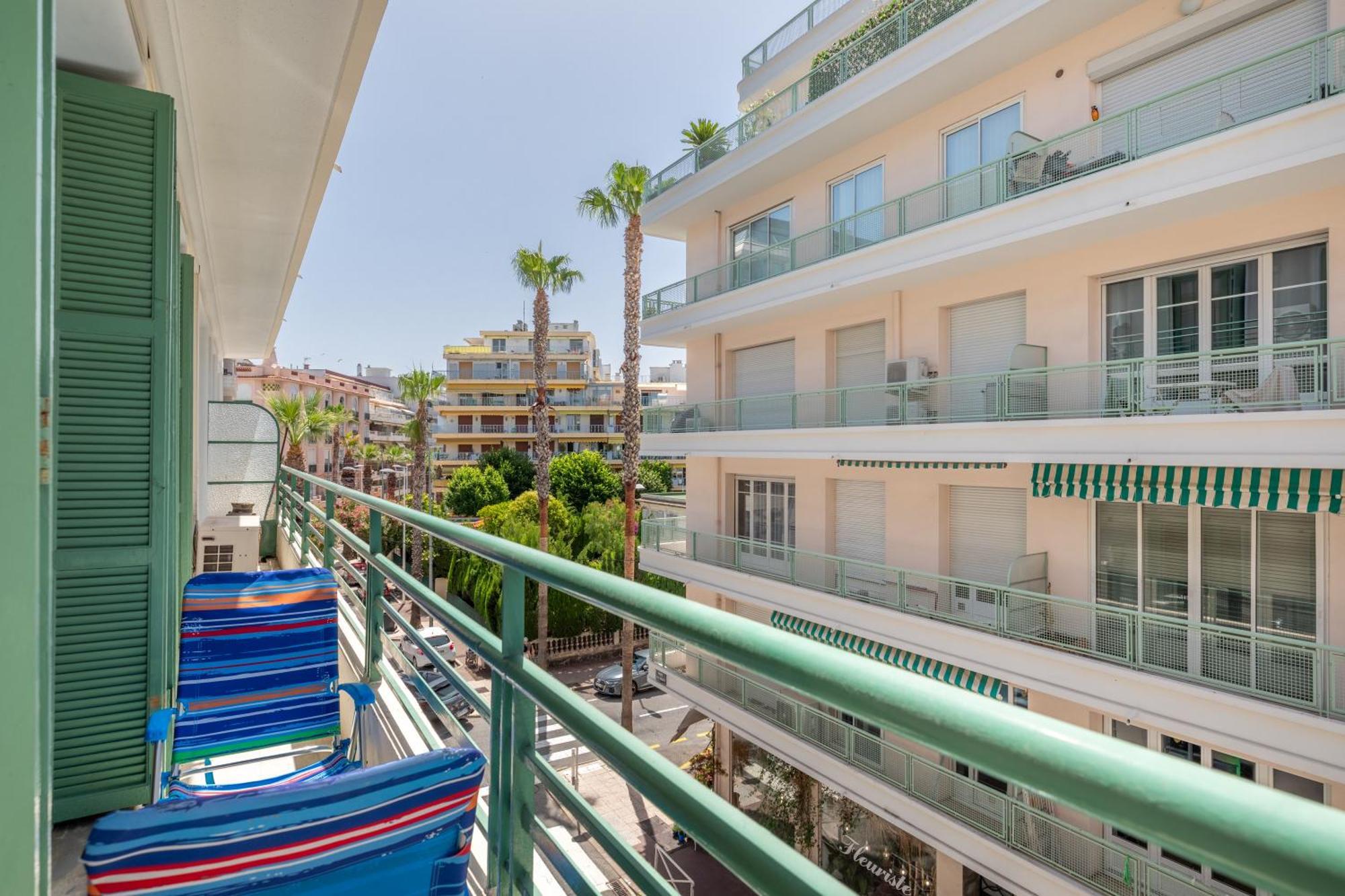 Louis Gallet Les Pins 2 Min Des Plages - 6 Couchages Appartement *