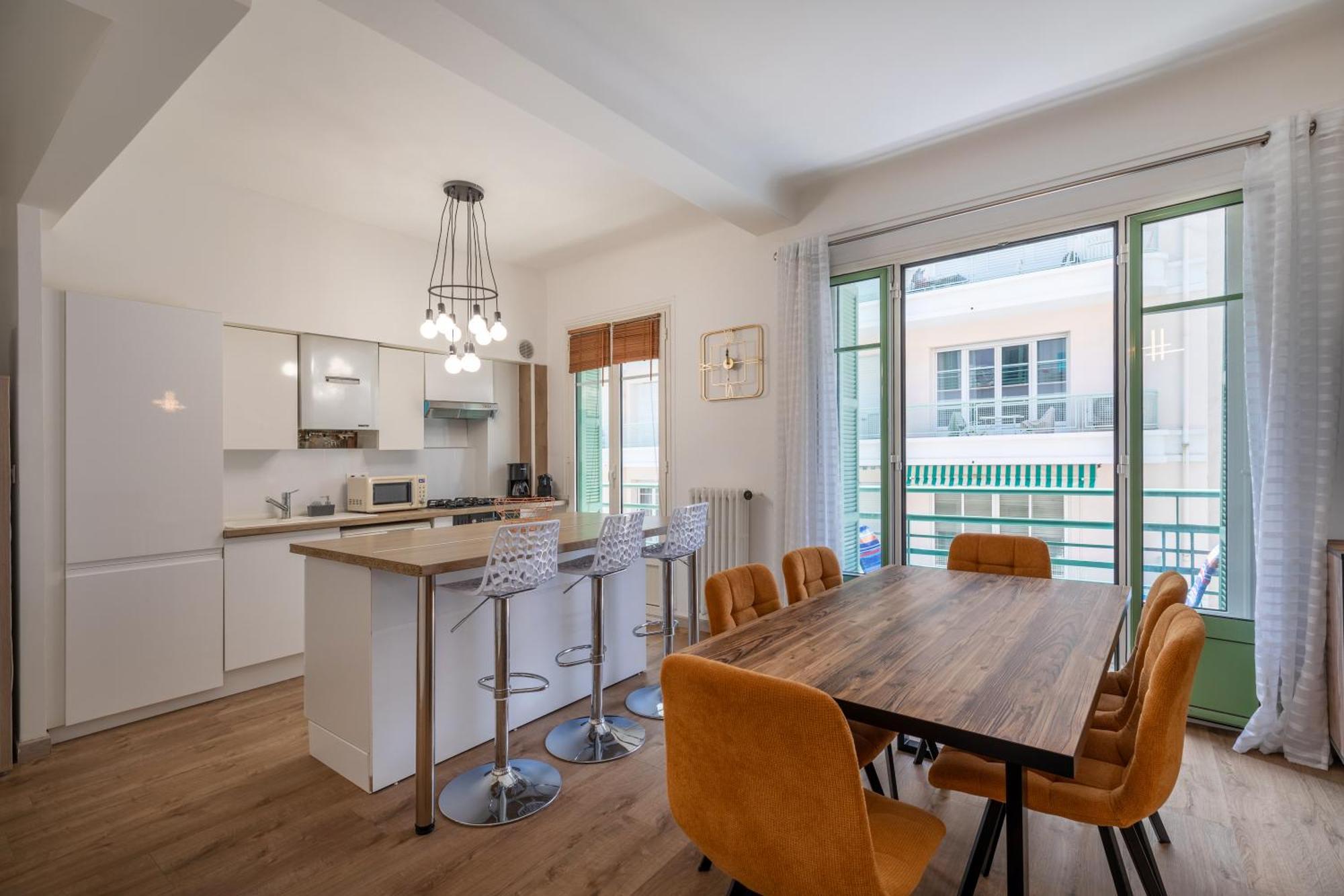 Appartement Louis Gallet Les Pins 2 Min Des Plages - 6 Couchages *